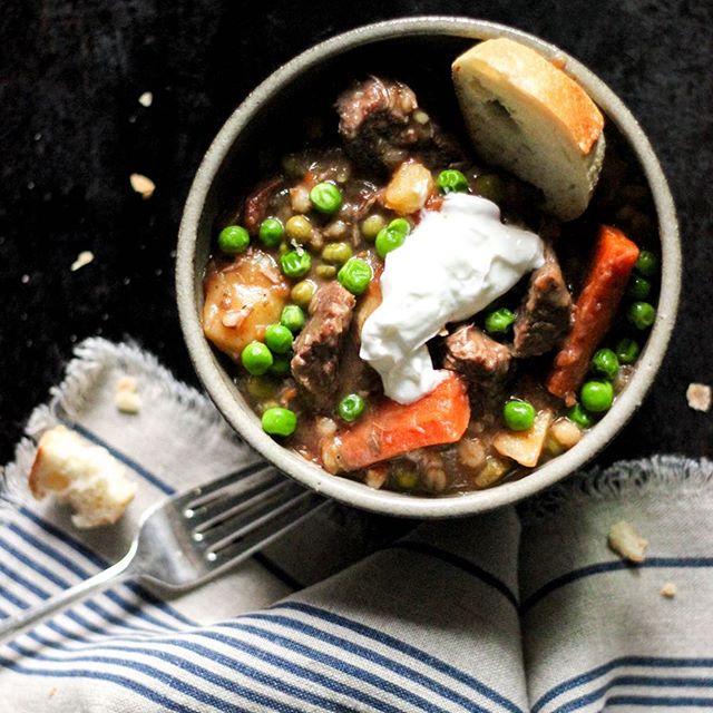 The rain finally returned to Vancouver today. 🌧👎🏻💙And in my mind (and my mouth) when it rains, I want comfort food fo dayz. Like soup. And stew. And all the red wine I can pour down my gullet. When it comes to soups and stews (and let’s be honest - wine), I like to have a lot. Like, a butt load. Mmmmm, butt loads. In this case, I’ve smashed it all together into a beef & pearl barley red wine stew, finished with a healthy dollop of sour cream. Because I’m crazy like that. What are you craving right now??? 🍛✨🍷 .
.
Full recipe is in my cookbook, #CookingWithCocktails, which incidentally, is up for a Single Subject Cookbook @tastecanadaawards on Monday, along with @canadianliving @soup_sisters @sweetsugarbean @thepreservatory. Mad talent yo, mad talent. Will I see ya there???
